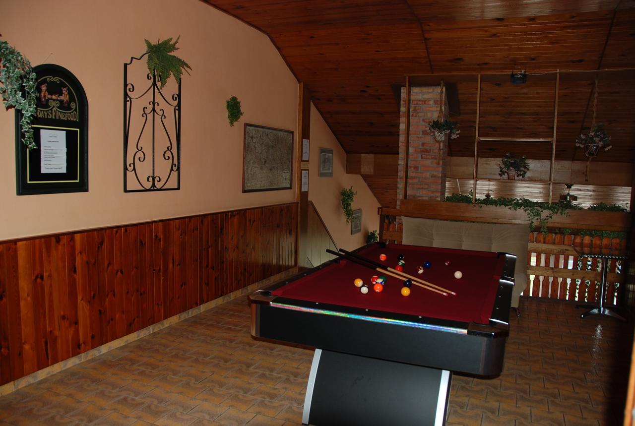 Rodinny "Hotel U Mustku" Desná Екстериор снимка