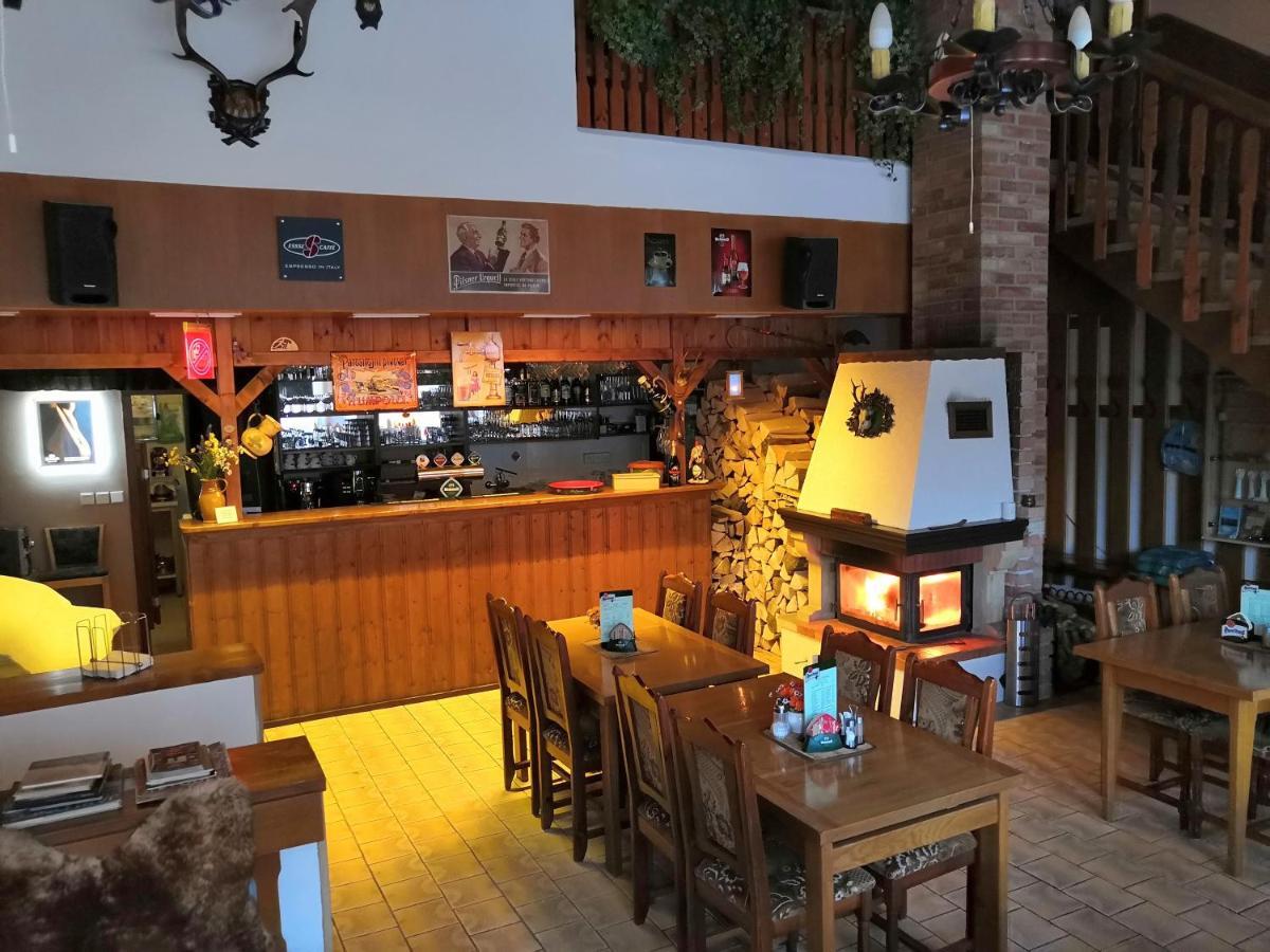Rodinny "Hotel U Mustku" Desná Екстериор снимка
